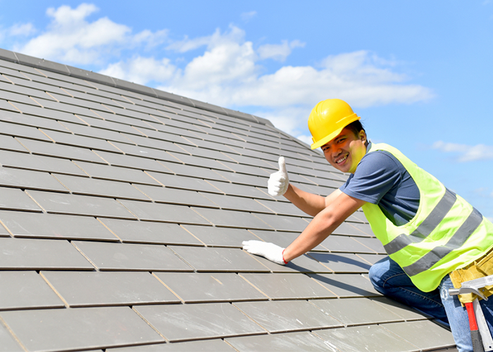 You are currently viewing Things to Consider Before Hiring Roofers for Your Project
