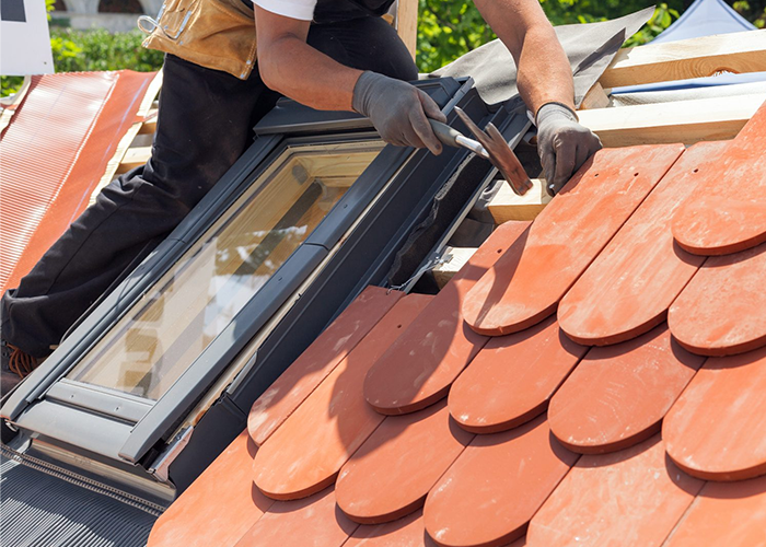 Read more about the article What Causes Skylights to Leak and How Can You Fix It?